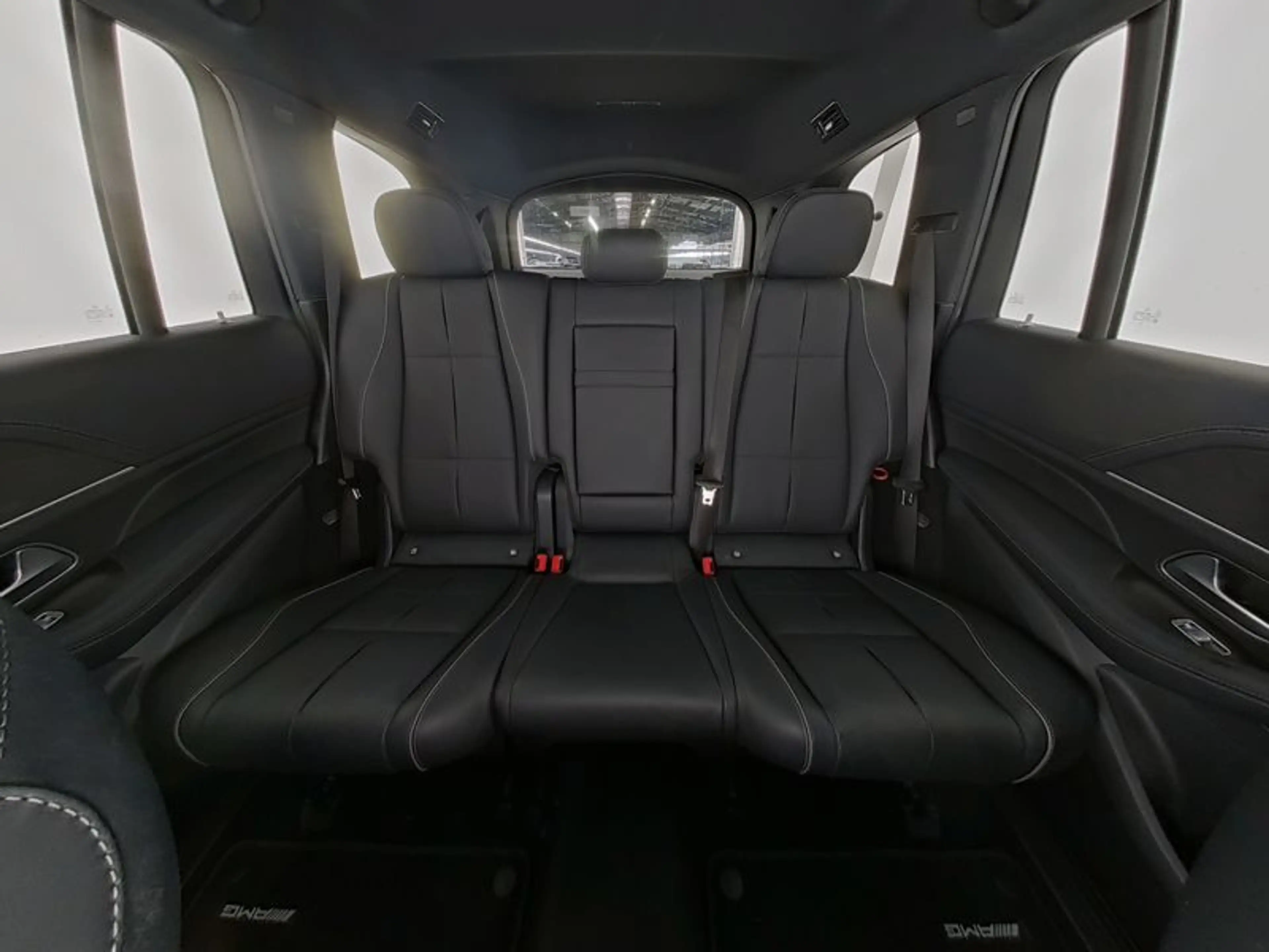 Mercedes-Benz GLS 350 d 4M AMG Sport Night Distr Pano AHK Sitzkl — photo 8