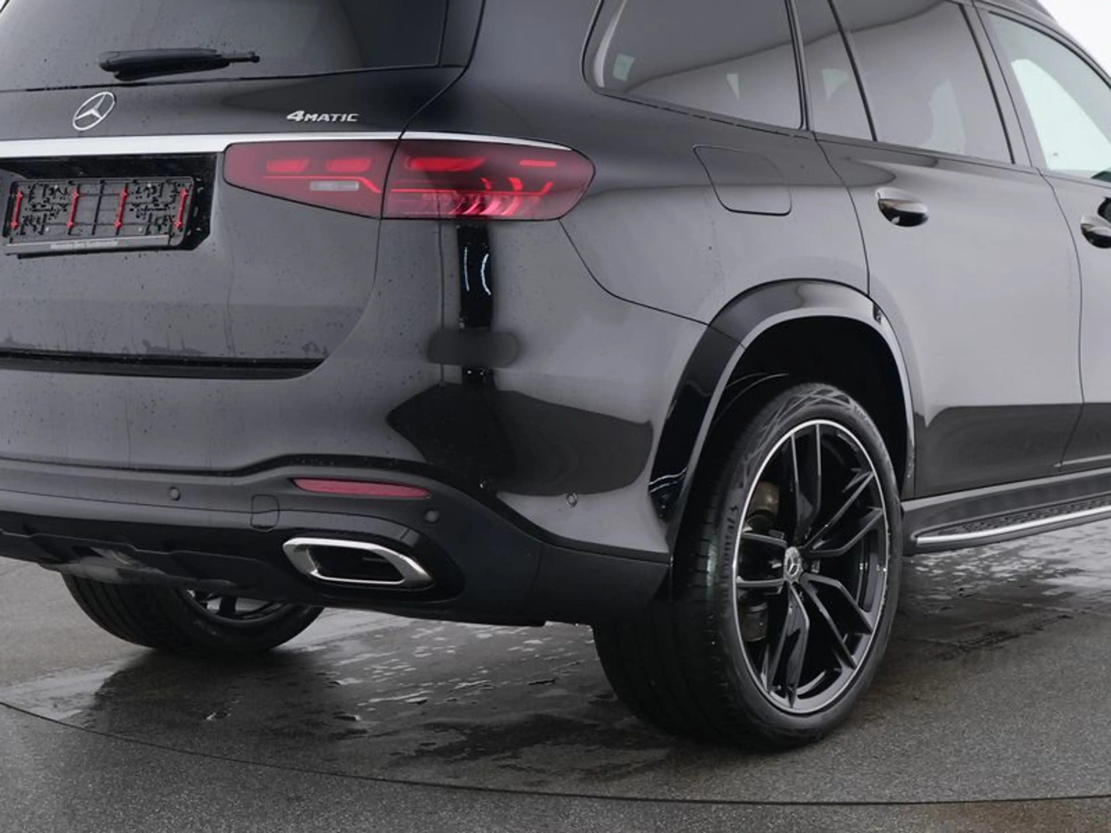 Mercedes-Benz GLS 350 d 4M AMG Sport Night Distr Pano AHK Sitzkl — photo 5