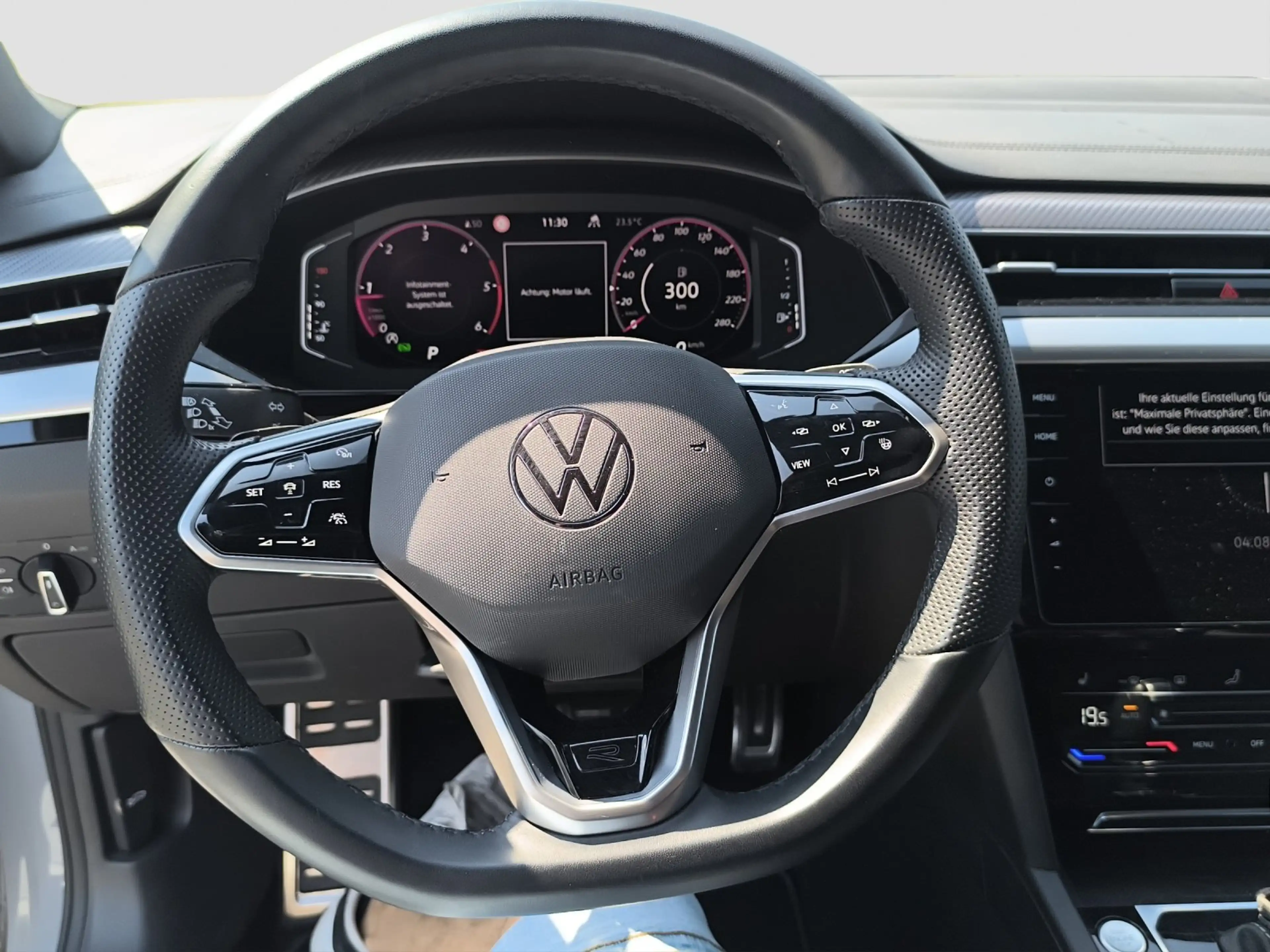 Volkswagen Arteon SB 2.0 TDI DSG R-Line PANO NAVI MATRIX ACC LEDER 1 — photo 14