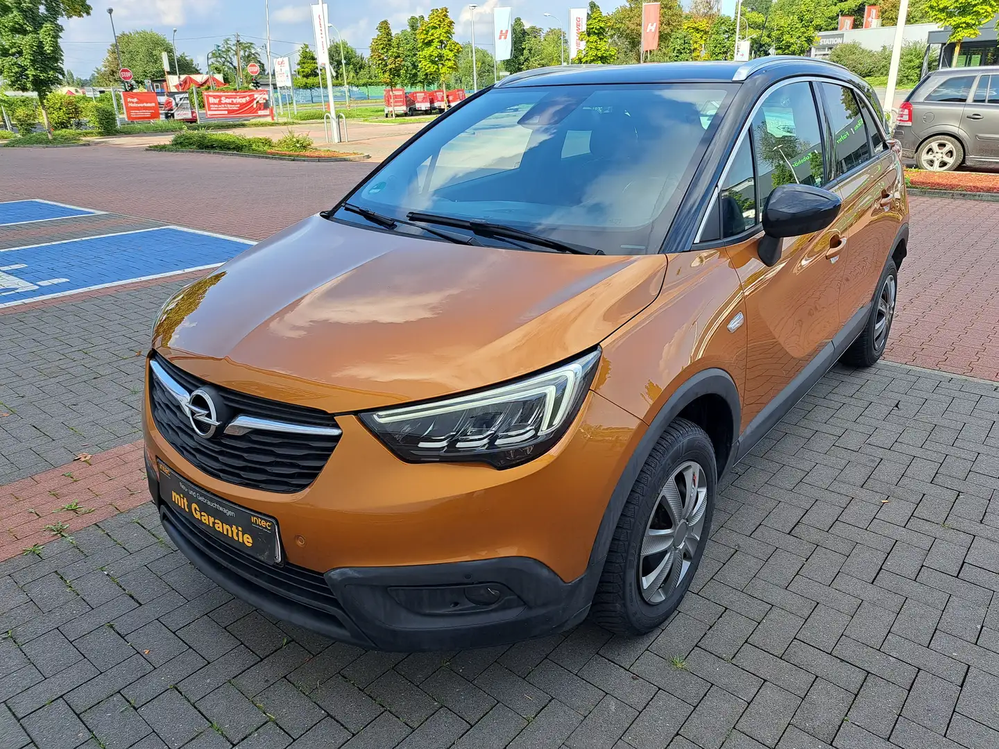 Opel Crossland X Innovation Marrón - 1