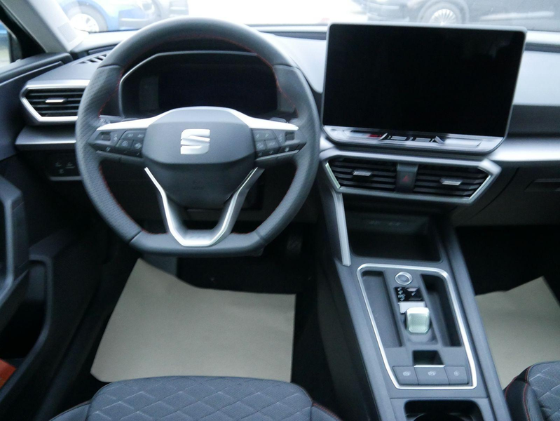 SEAT Leon Sportstourer FR Kombi 2.0 TDI DSG*NAVI*ACC*PDC... — photo 10
