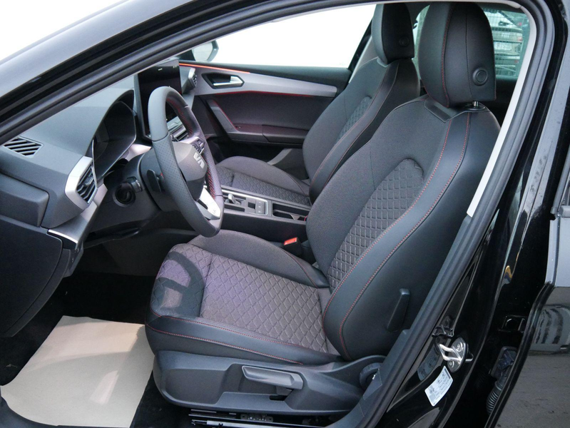 SEAT Leon Sportstourer FR Kombi 2.0 TDI DSG*NAVI*ACC*PDC... — photo 9