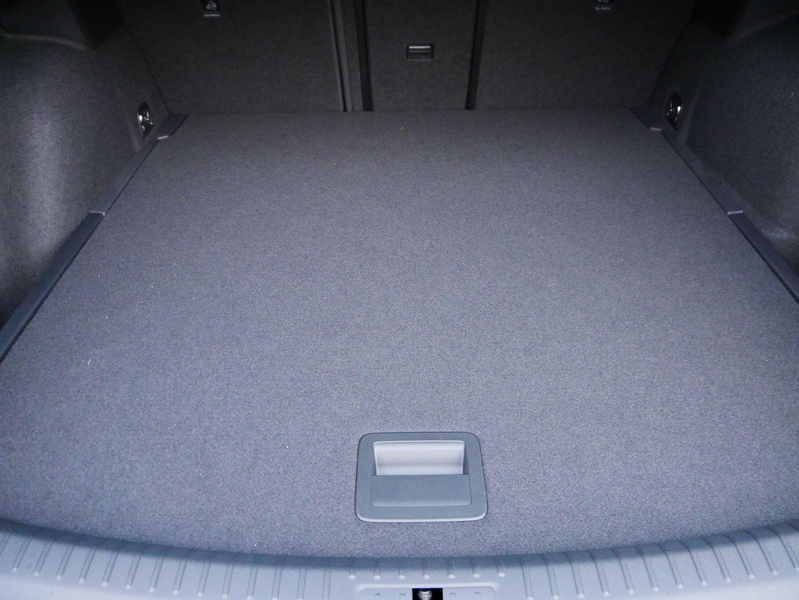 SEAT Leon Sportstourer FR Kombi 2.0 TDI DSG*NAVI*ACC*PDC... — photo 7