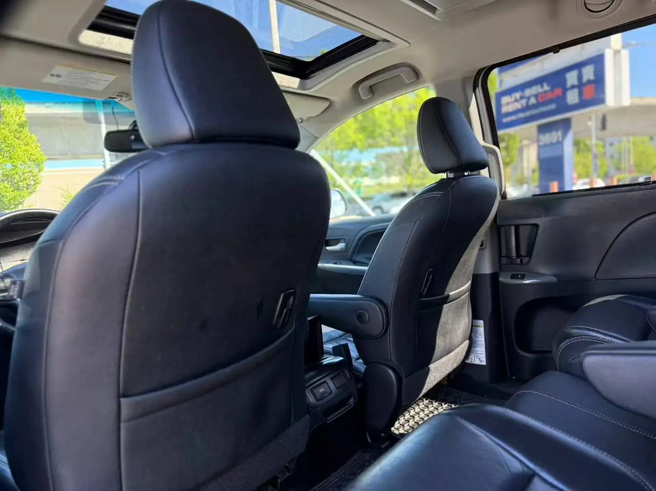 Toyota Sienna fotografie Toyota Sienna