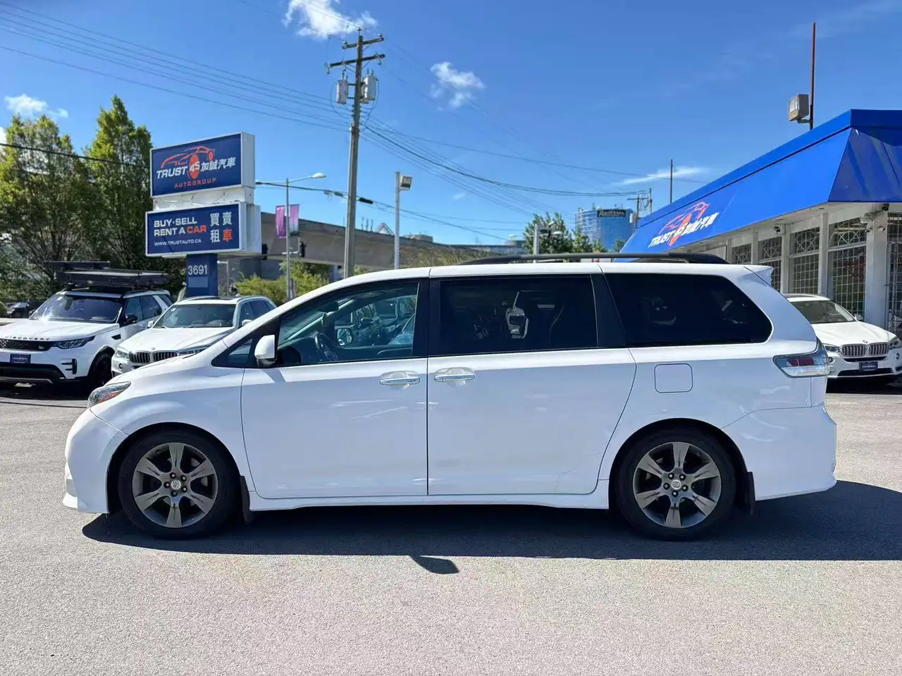 Toyota Sienna fotografie Toyota Sienna