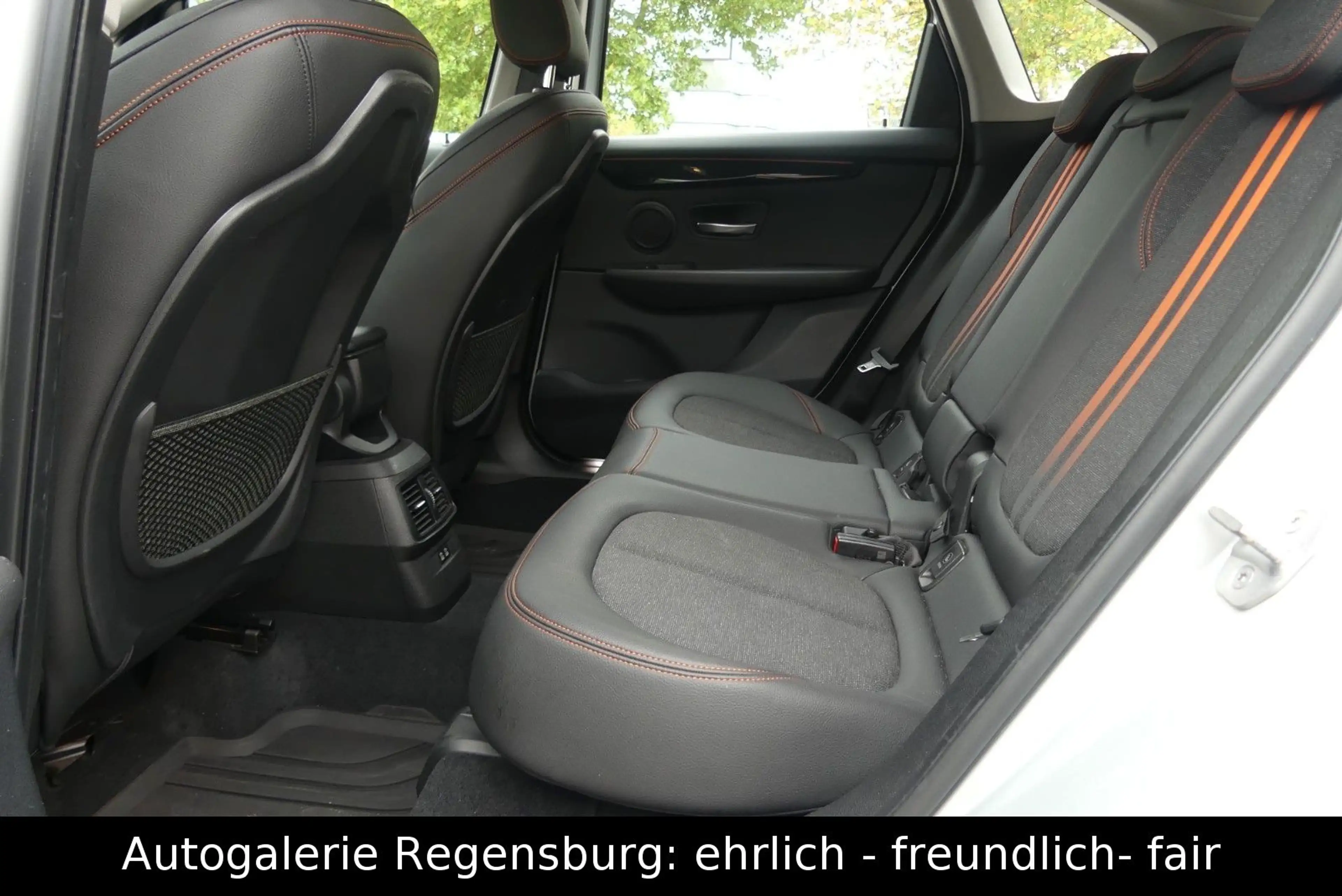 BMW 216 d Active Tourer *SPORT-LINE*LED*NAVI*AHK*PDC* — photo 11