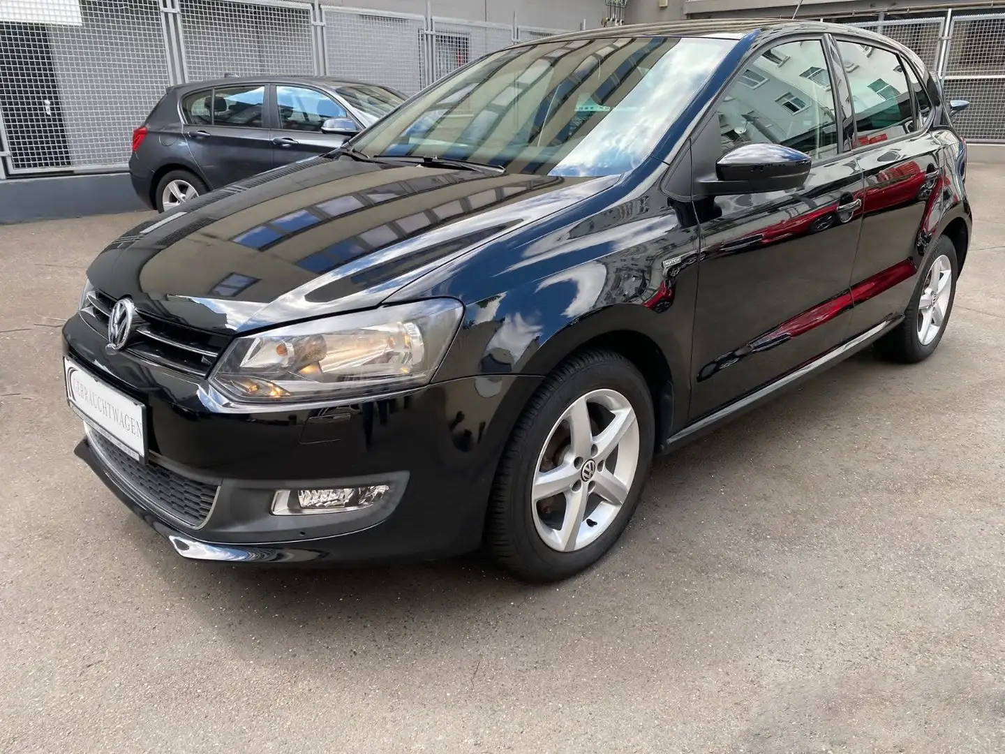 Volkswagen Polo V 1.2 Match nur54tkm/2Hd/PDC/Sitzh/HU neu Noir - 1