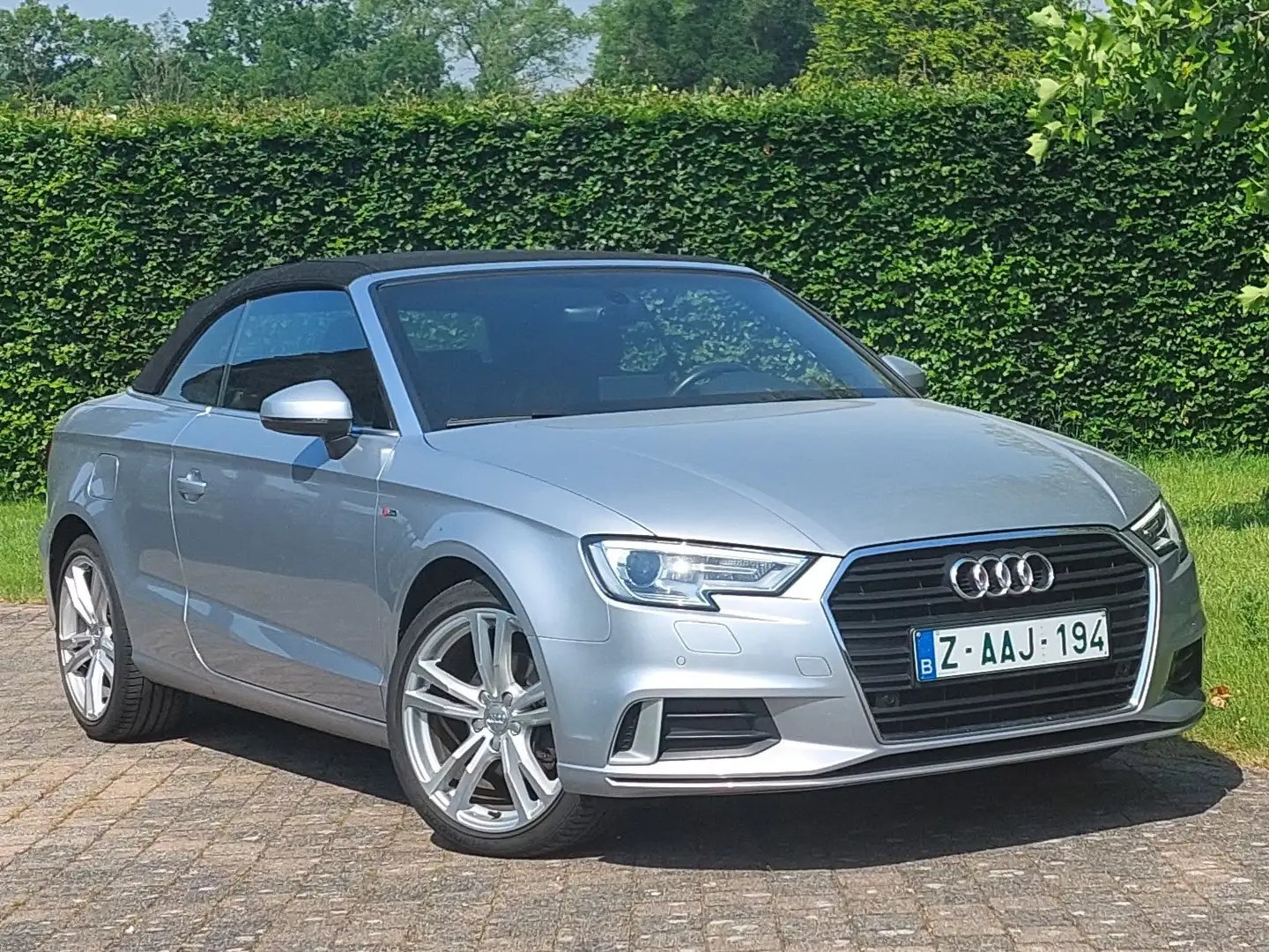 Audi A3 Cabrio1.5 TFSI -S-line -Leder -18" -Navi -10/2018 - 1