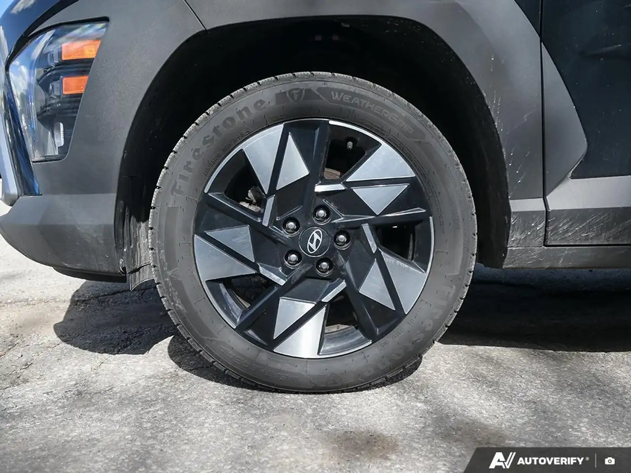 Hyundai KONA снимка Hyundai KONA