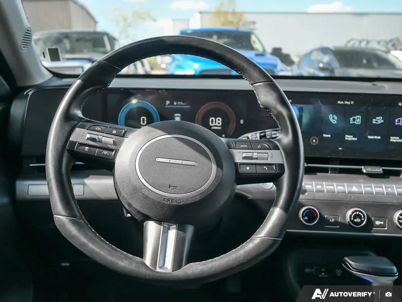 Hyundai KONA снимка Hyundai KONA