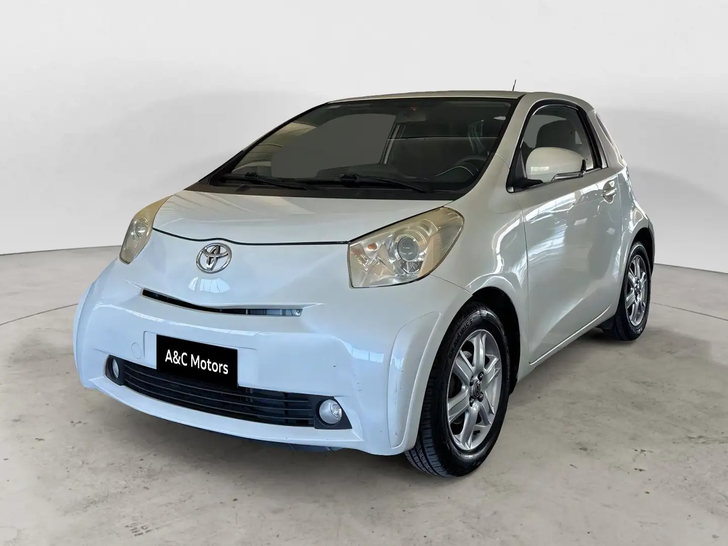 Toyota iQ iQ 1.0 CVT Active Gpl White - 1