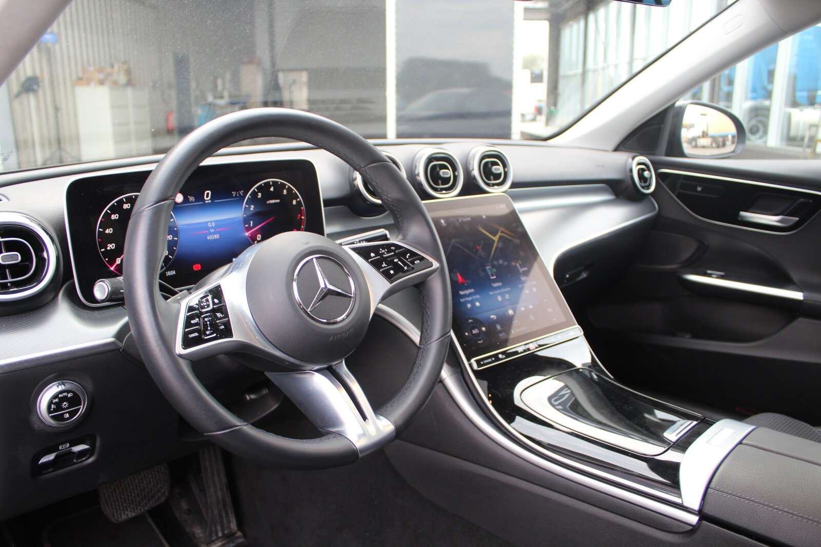 Mercedes-Benz C 180