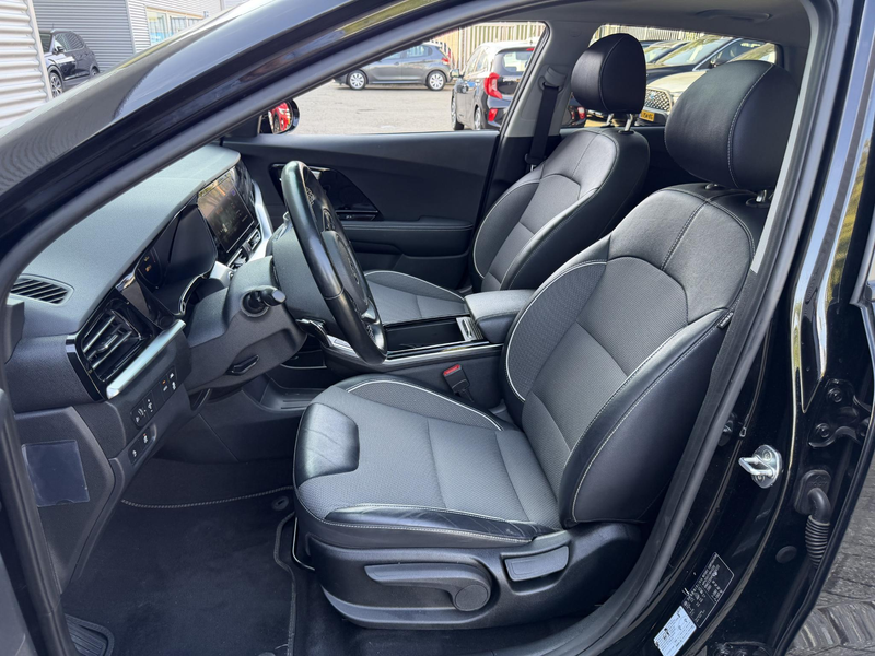 Kia e-Niro 39.2kWh DynamicPlusLine | Schuif/Kanteldak | Stoel — photo 11
