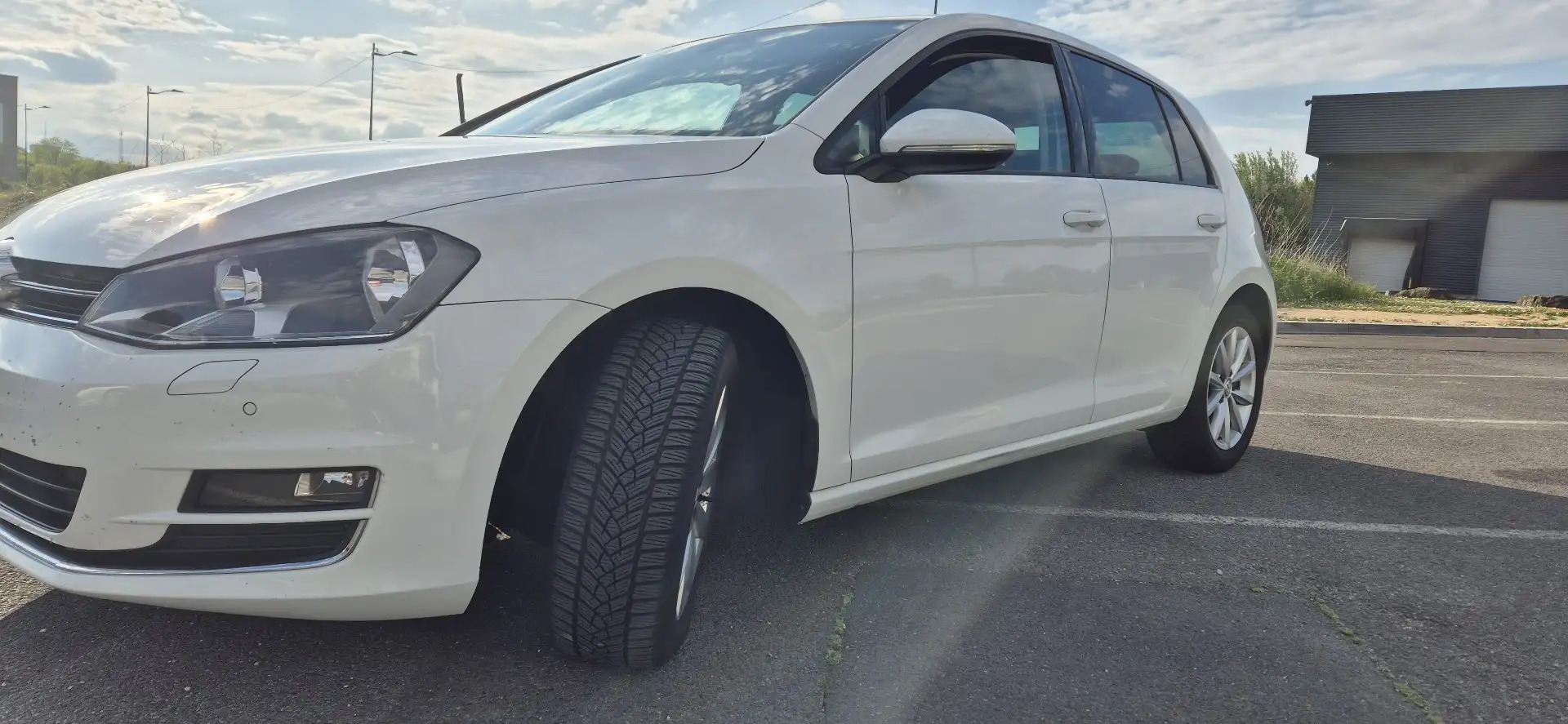 Volkswagen Golf 1.6 TDI 110 BlueMotion Technology FAP 4Motion Loun - 1