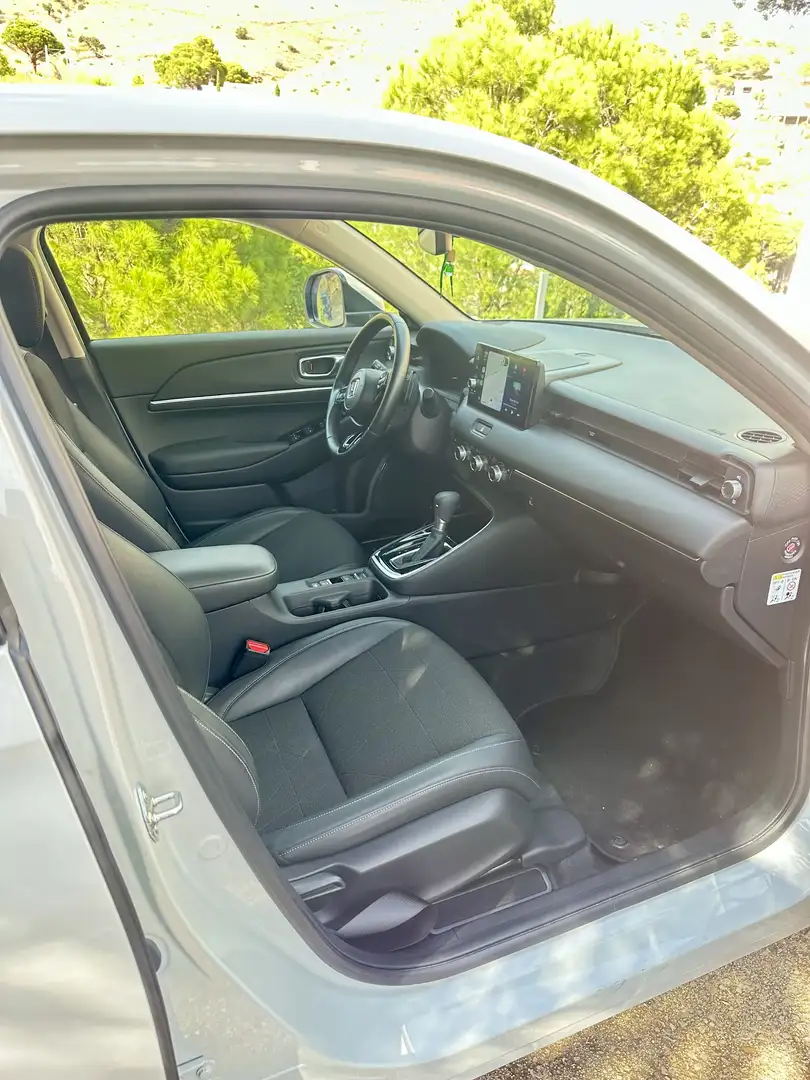 Honda HR-V 1.5 i-VTEC Elegance Navi CVT - 2