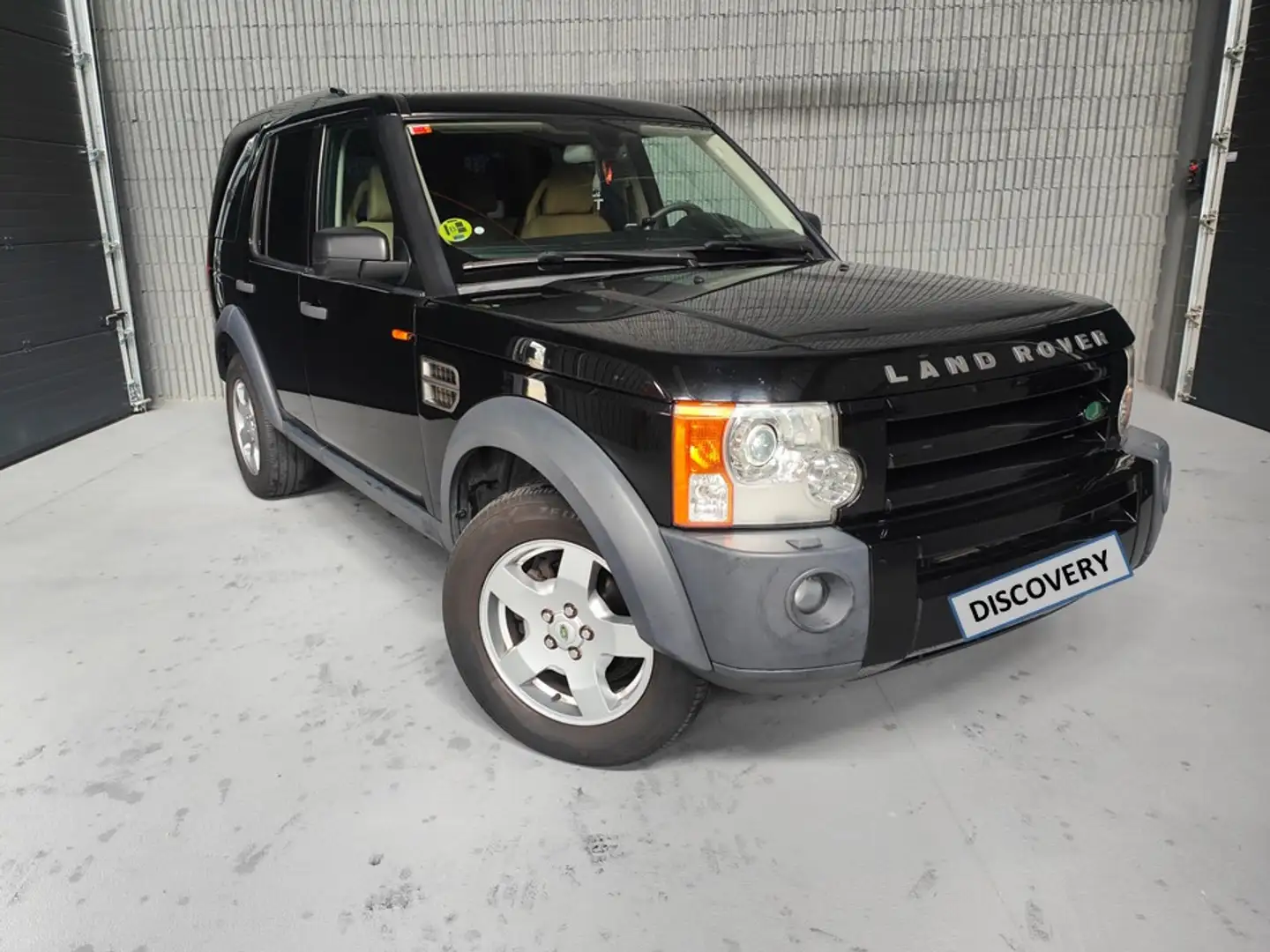 Land Rover Discovery 2.7TDV6 HSE Negro - 1