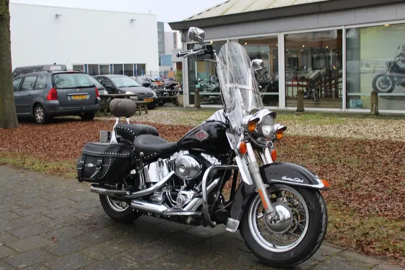 Harley-Davidson Heritage Softail - foto 4