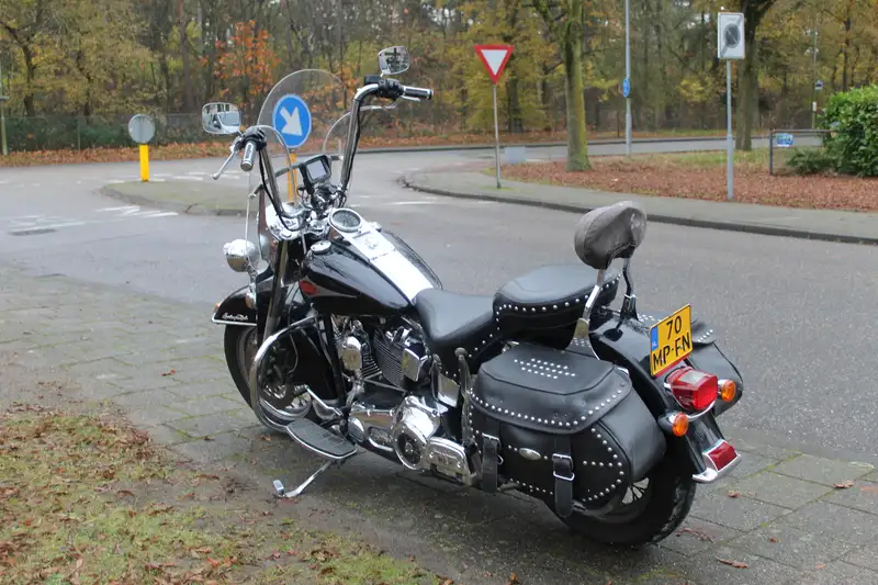 Harley-Davidson Heritage Softail - foto 6
