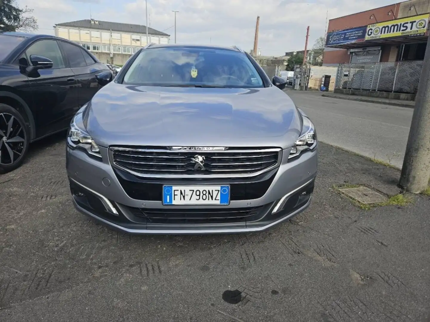 Peugeot 508 2.0 bluehdi Allure 180cv auto Срібний - 2