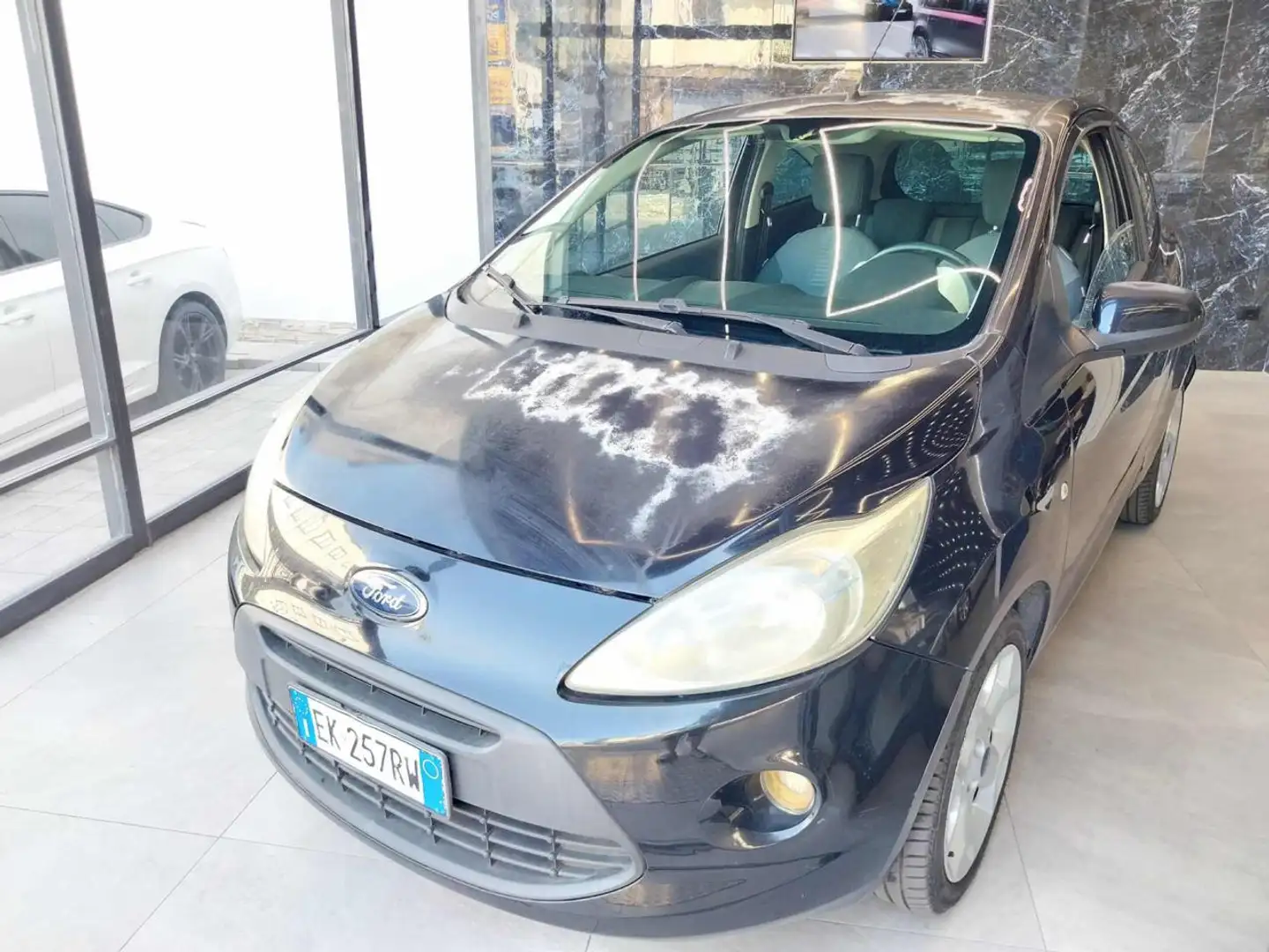 Ford Ka/Ka+ 1.3 TDCi 75CV Titanium cDPF Bs. Nero - 2