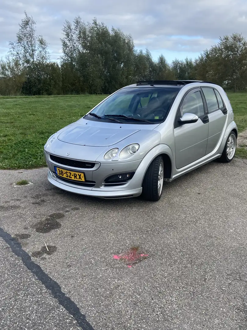 smart forFour 1.5 BRABUS Xclusive Grijs - 1