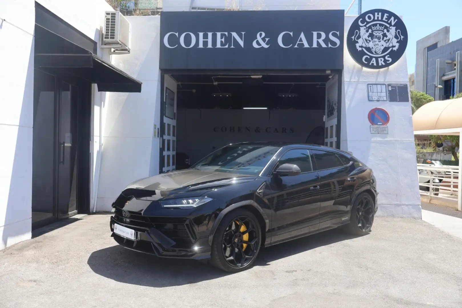 Lamborghini Urus Performante Nero - 1