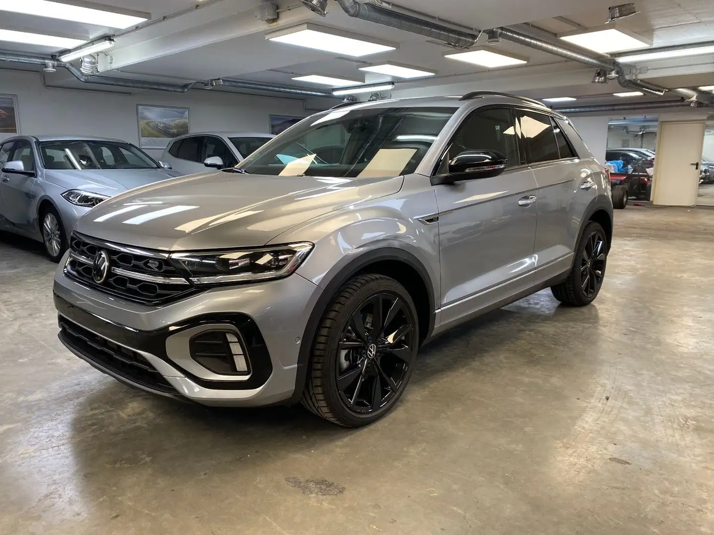 Volkswagen T-Roc R-Line 2.0 TDI Plateado - 2