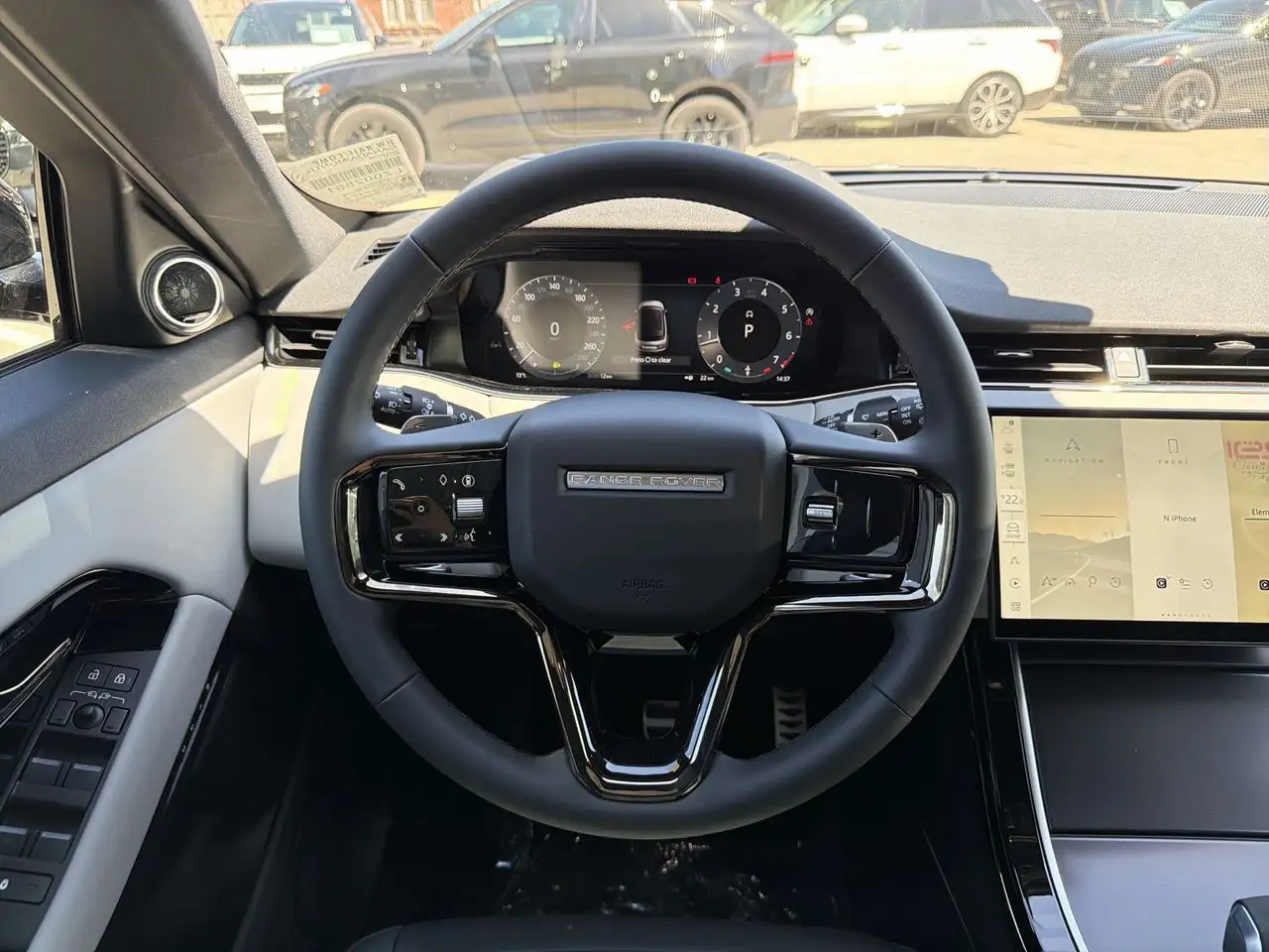 Land Rover Range Rover Evoque снимка Land Rover Range Rover Evoque
