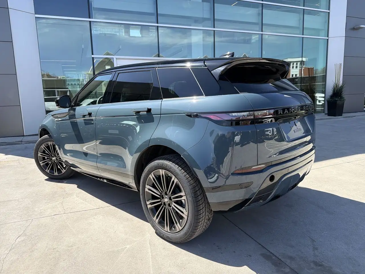 Land Rover Range Rover Evoque снимка Land Rover Range Rover Evoque