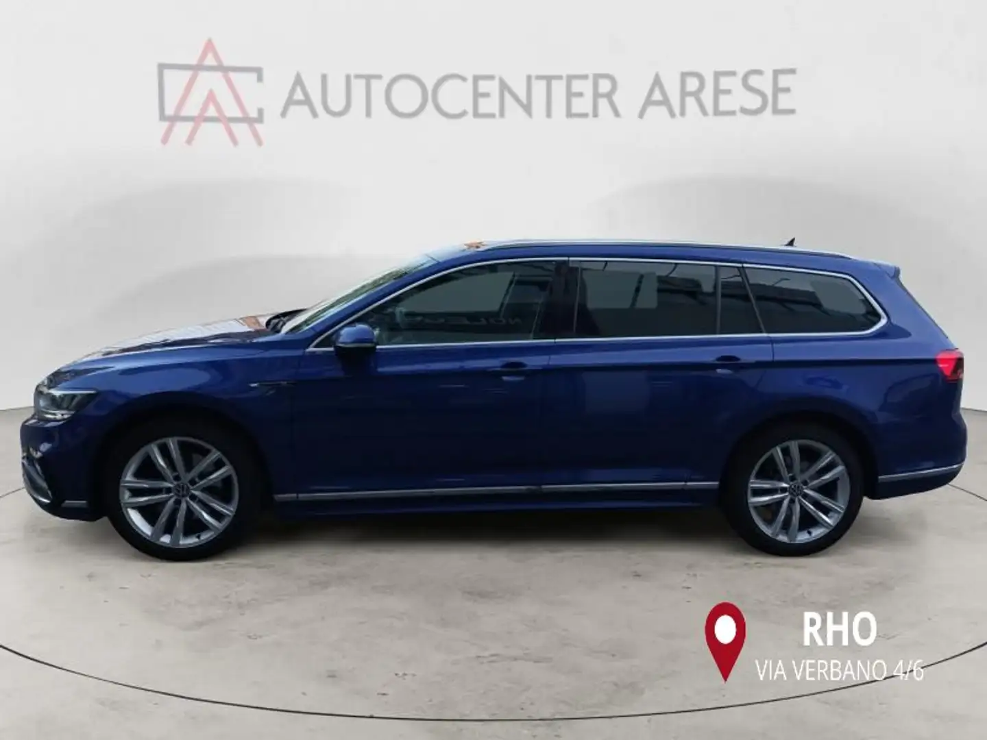Volkswagen Passat Variant 2.0 tdi R-Line 150cv dsg Blau - 2