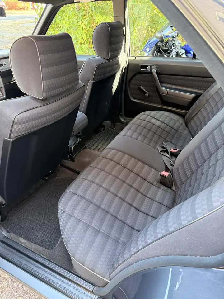 Mercedes-Benz 190 D, foto 5