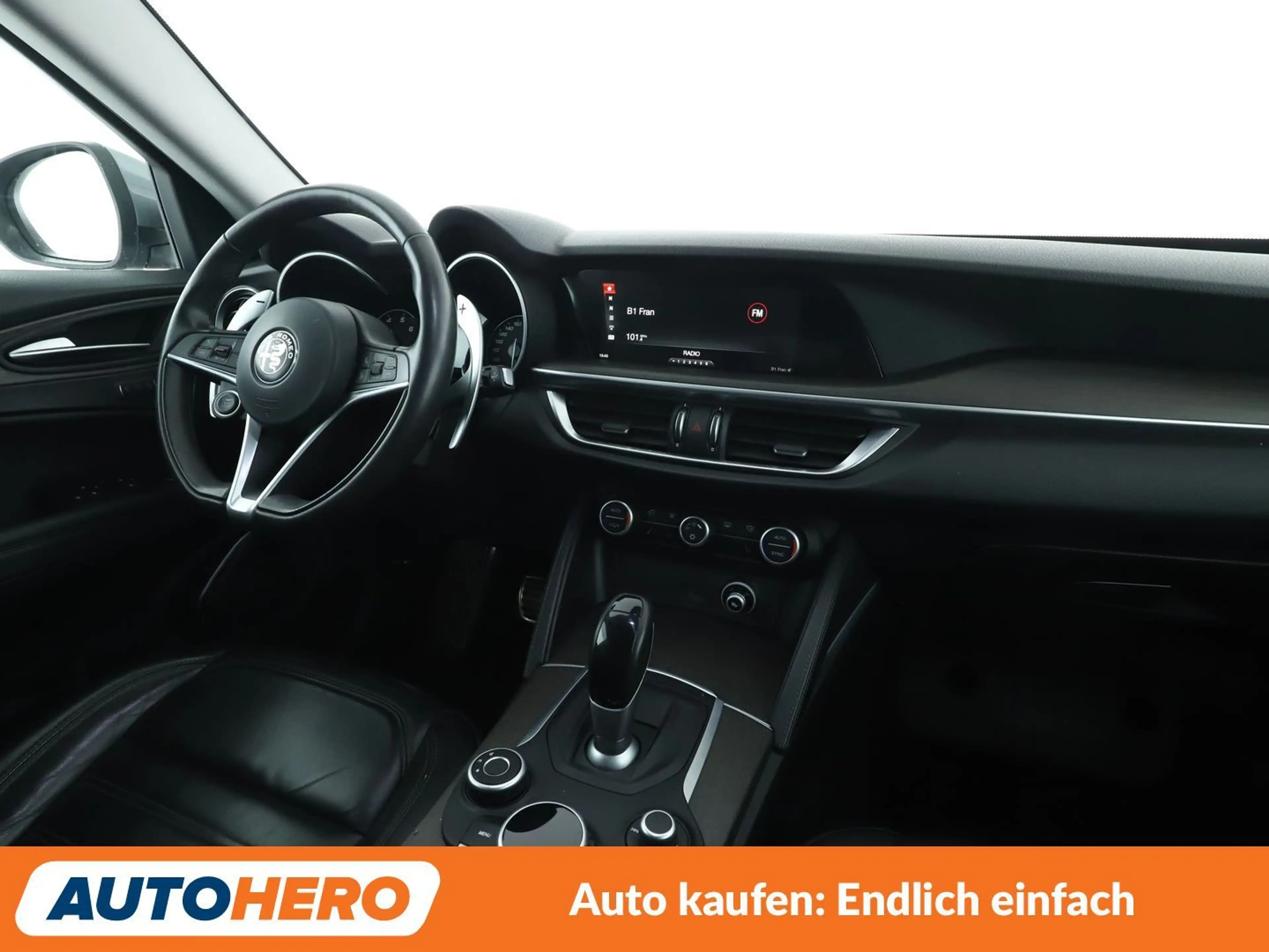 Alfa Romeo Stelvio 2.0 Turbo First Edition Aut*NAVI*TEMPO*CAM* — photo 13