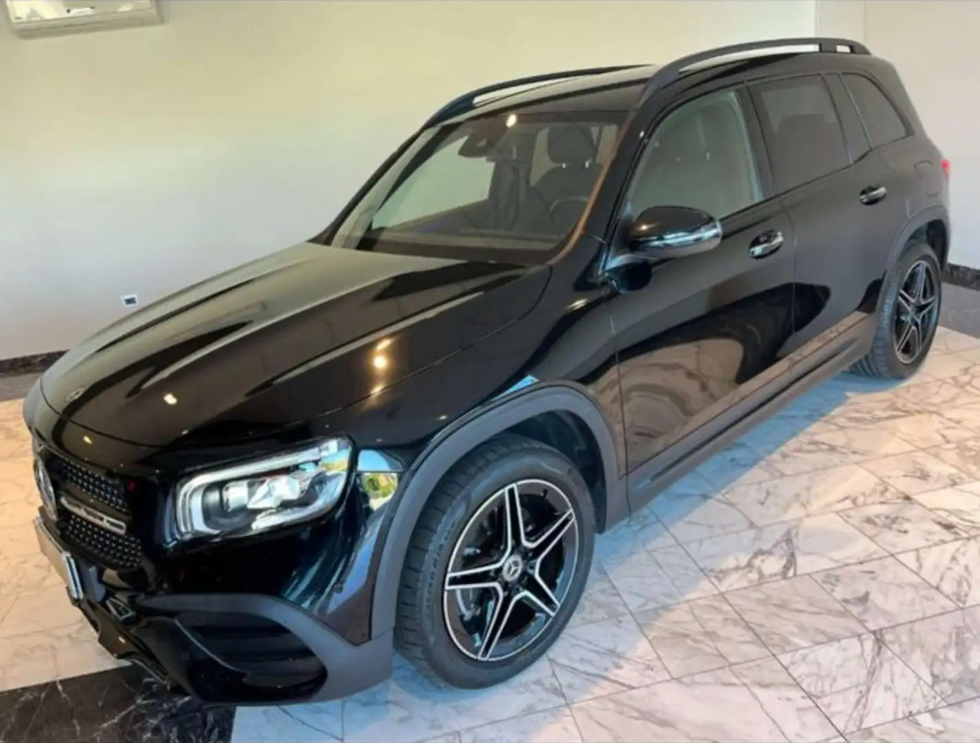 Mercedes-Benz GLB 180 d Premium auto - 1