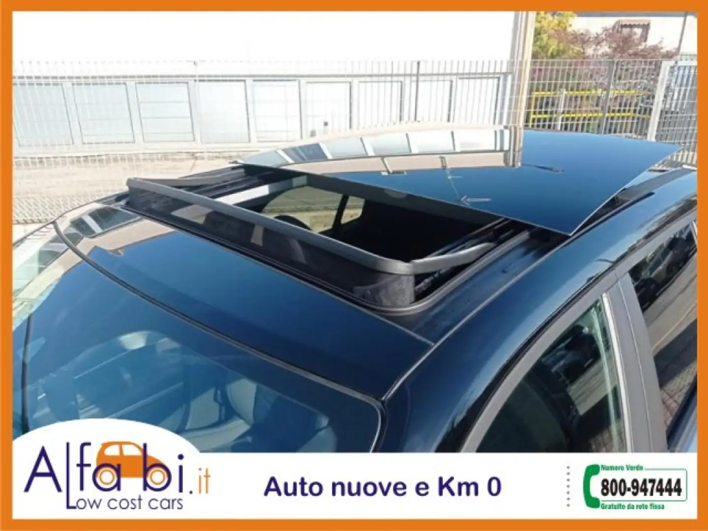 Jeep Avenger MY25 1.2 110CV MHEV Aut. Summit Full Optionals Grigio - 2