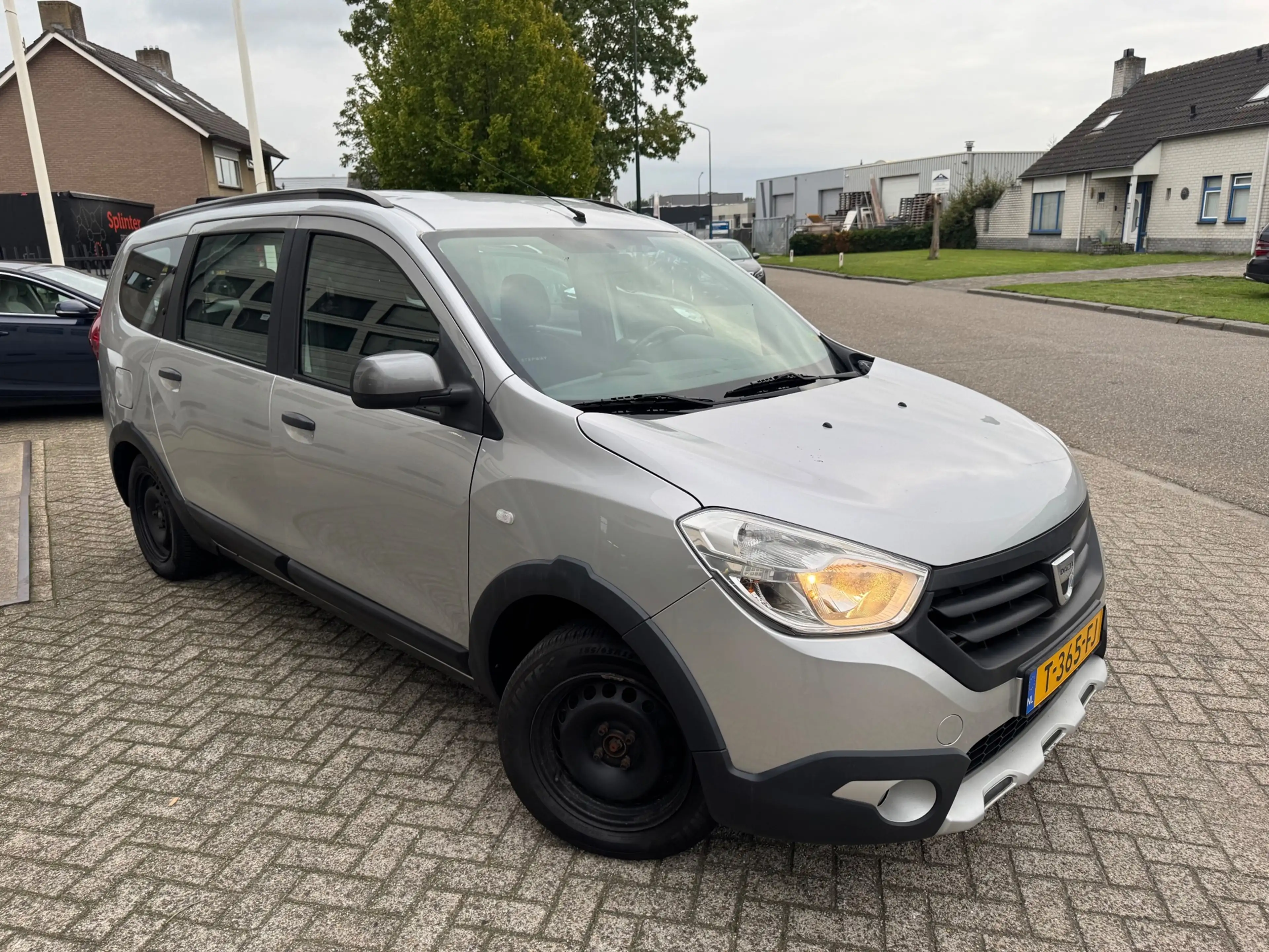 Dacia Lodgy 1.2 TCe Stepway LPG 7p. Airco, trekhaak — photo 7