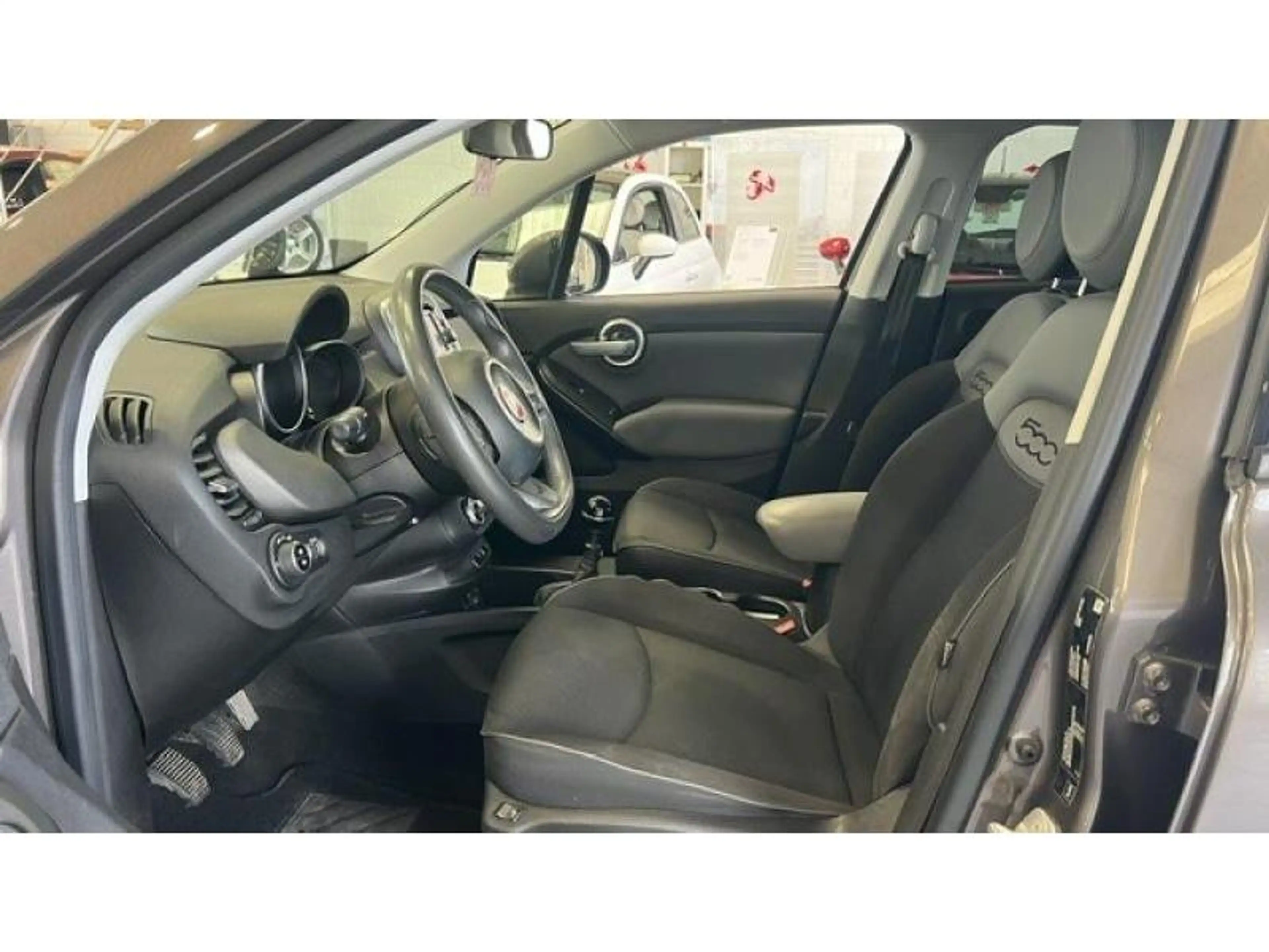 Fiat 500X Lounge — photo 9