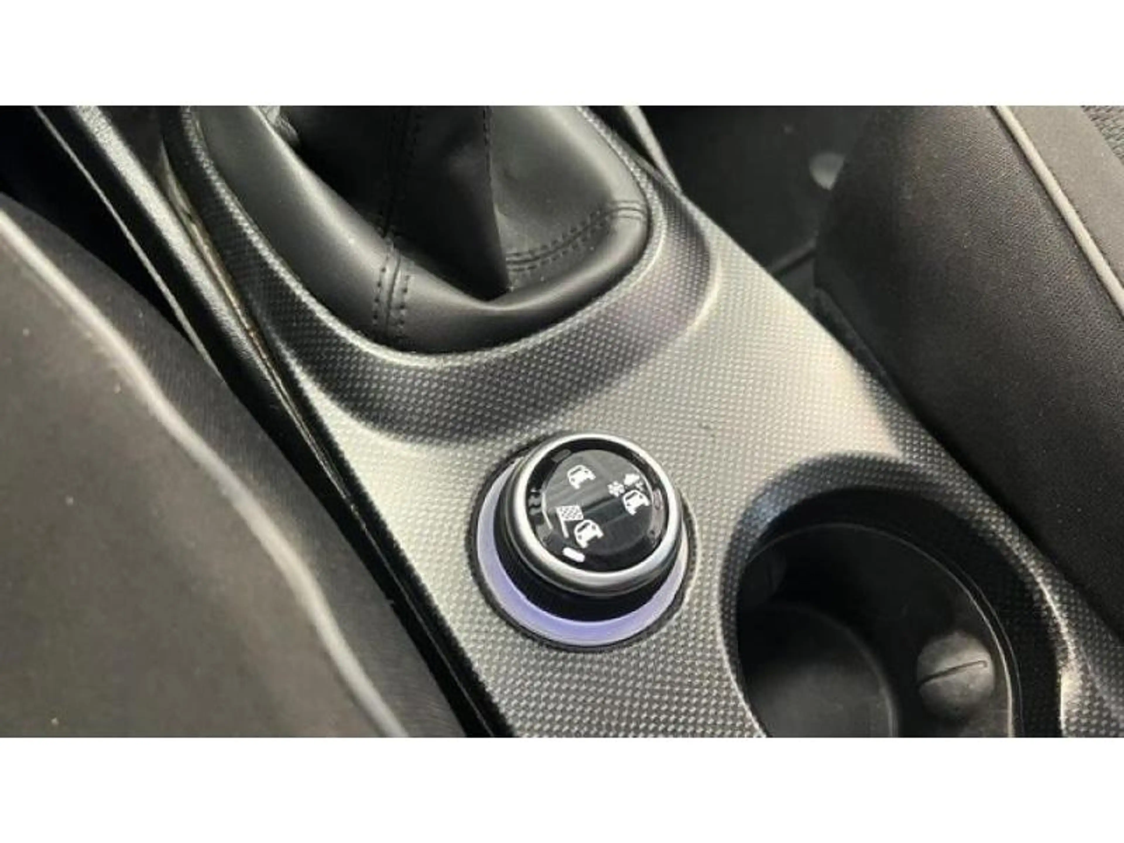 Fiat 500X Lounge — photo 15