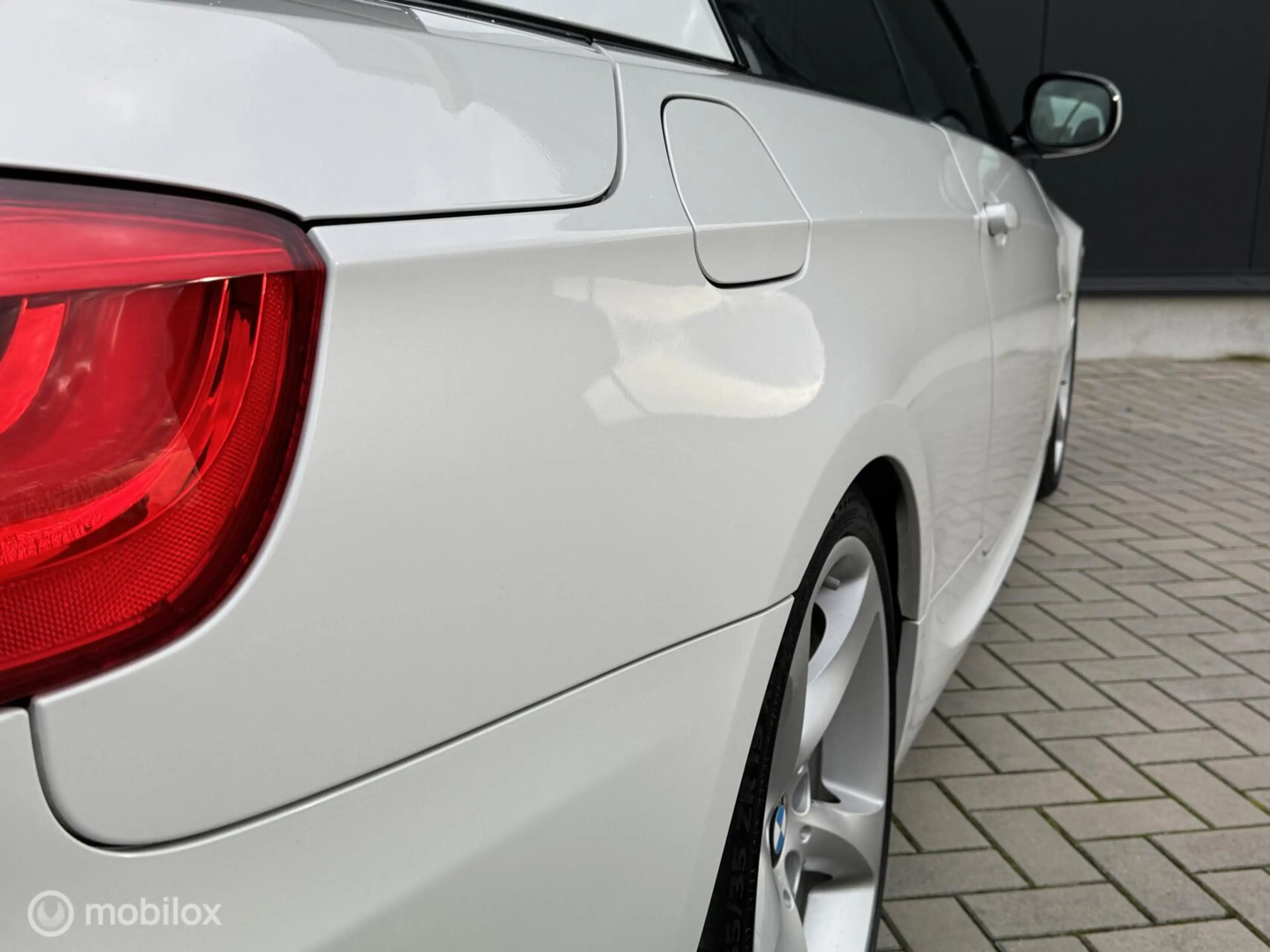 BMW 335 3-serie Cabrio 335i High Executive — photo 11