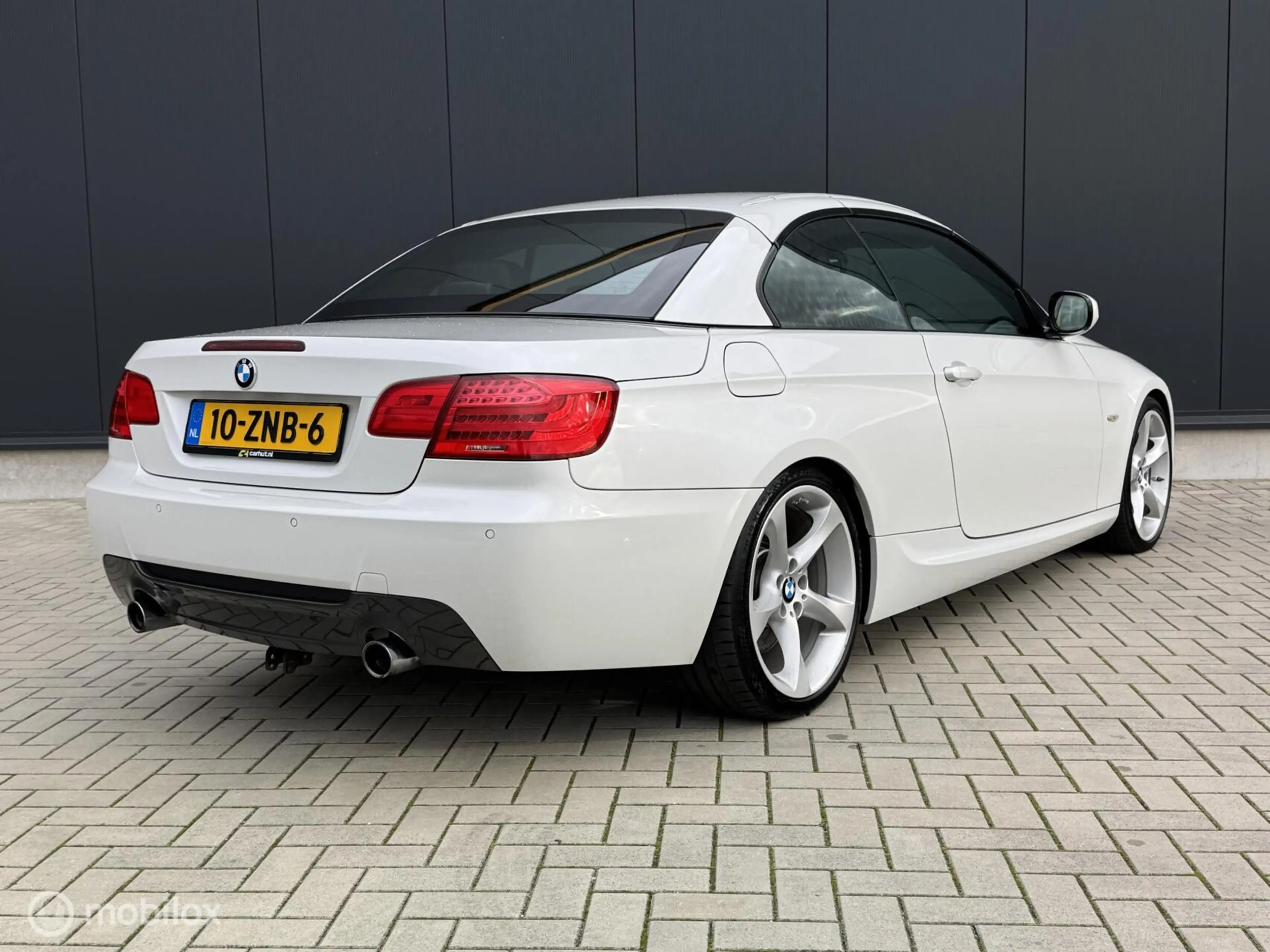 BMW 335 3-serie Cabrio 335i High Executive — photo 10
