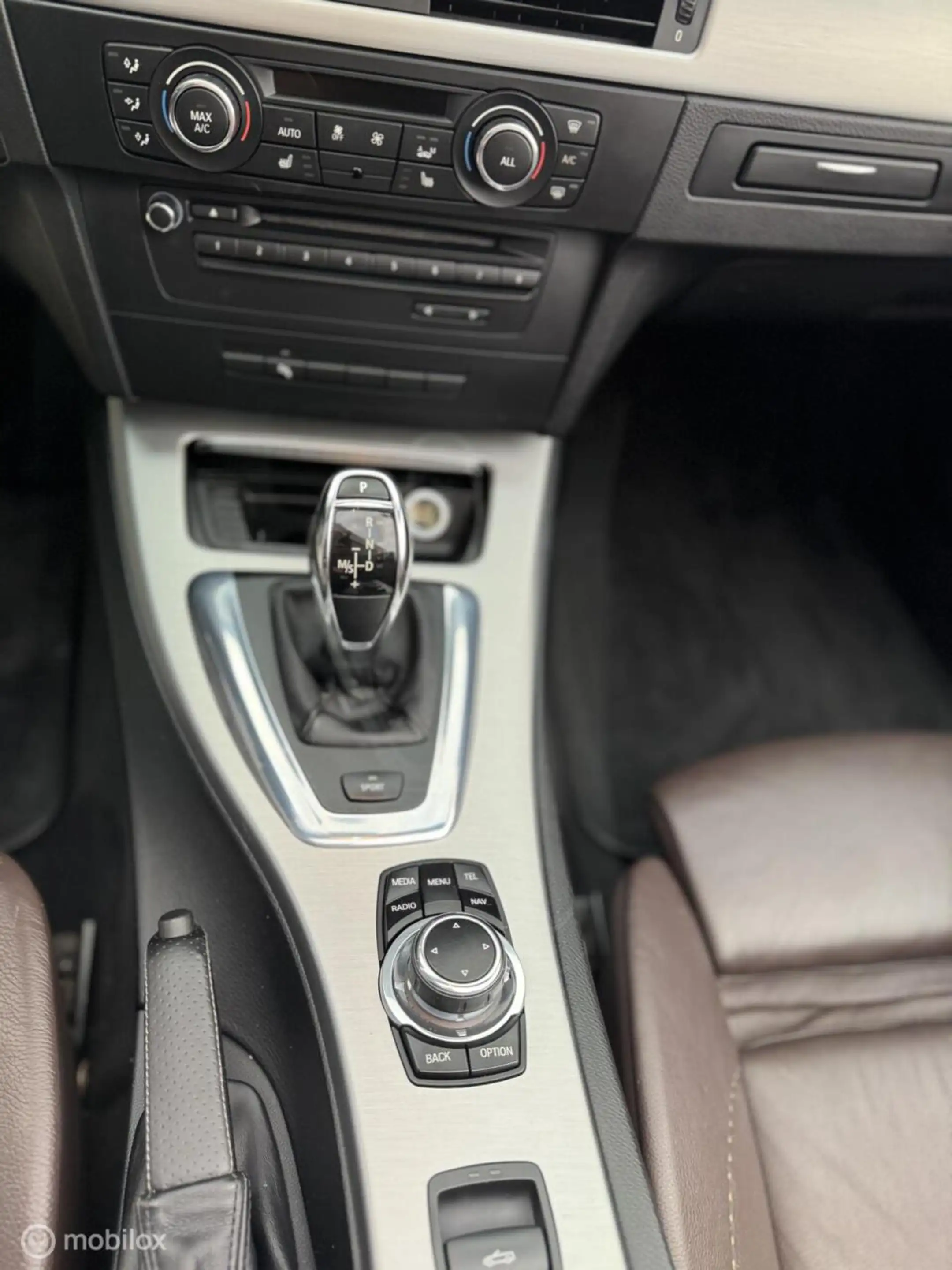 BMW 335 3-serie Cabrio 335i High Executive — photo 25