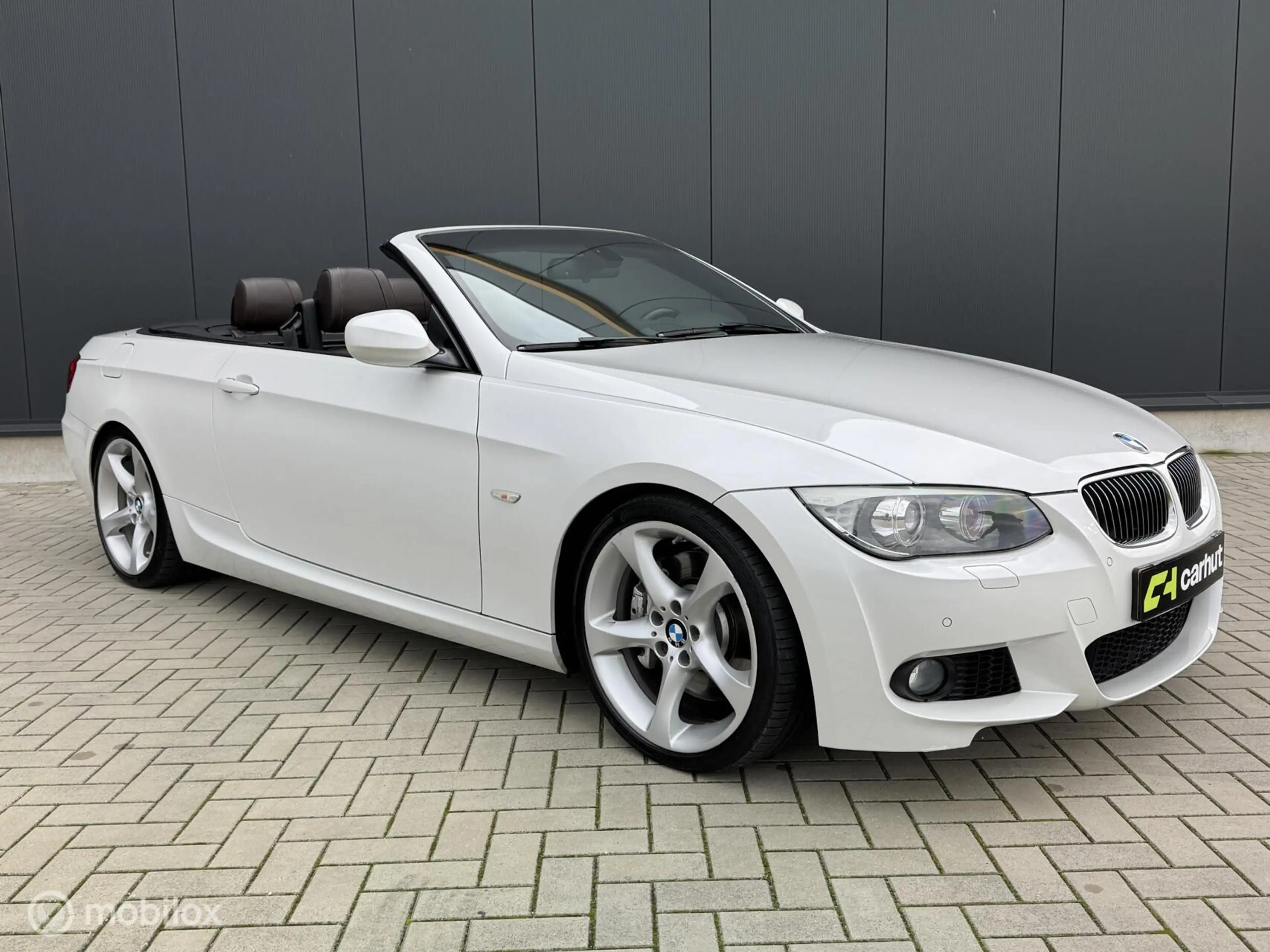 BMW 335 3-serie Cabrio 335i High Executive — photo 15