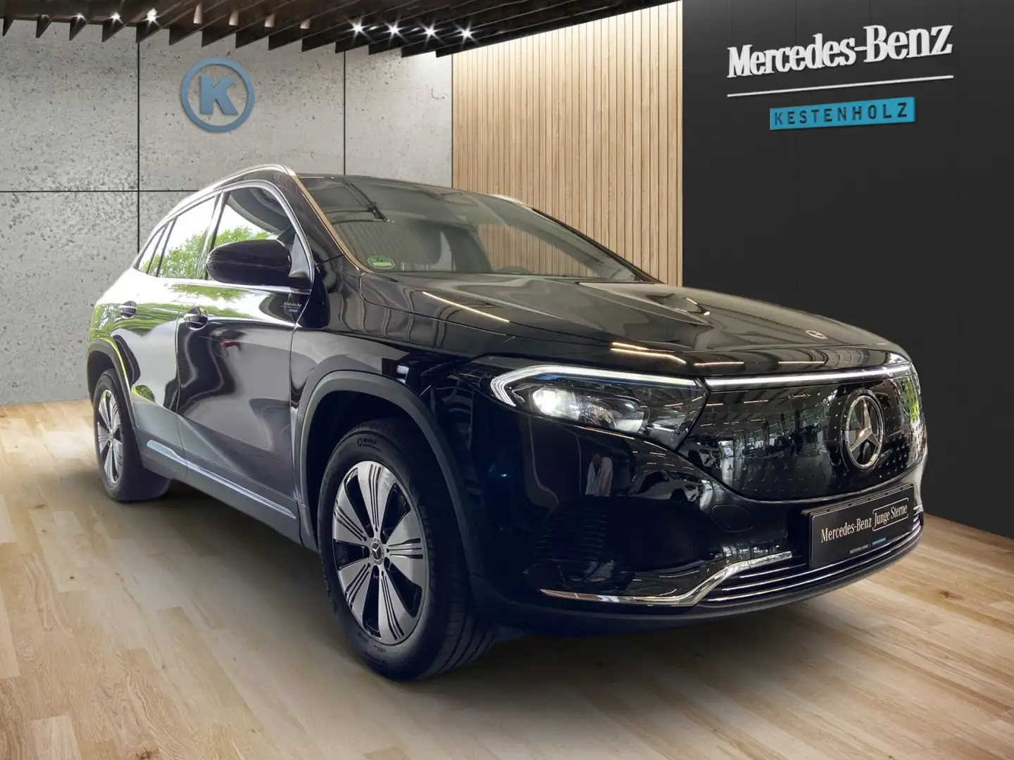 Mercedes-Benz EQA 300 EQA 300 4M PROGRESSIVE°ADV°MOPF°TWA°DISTR° Schwarz - 2
