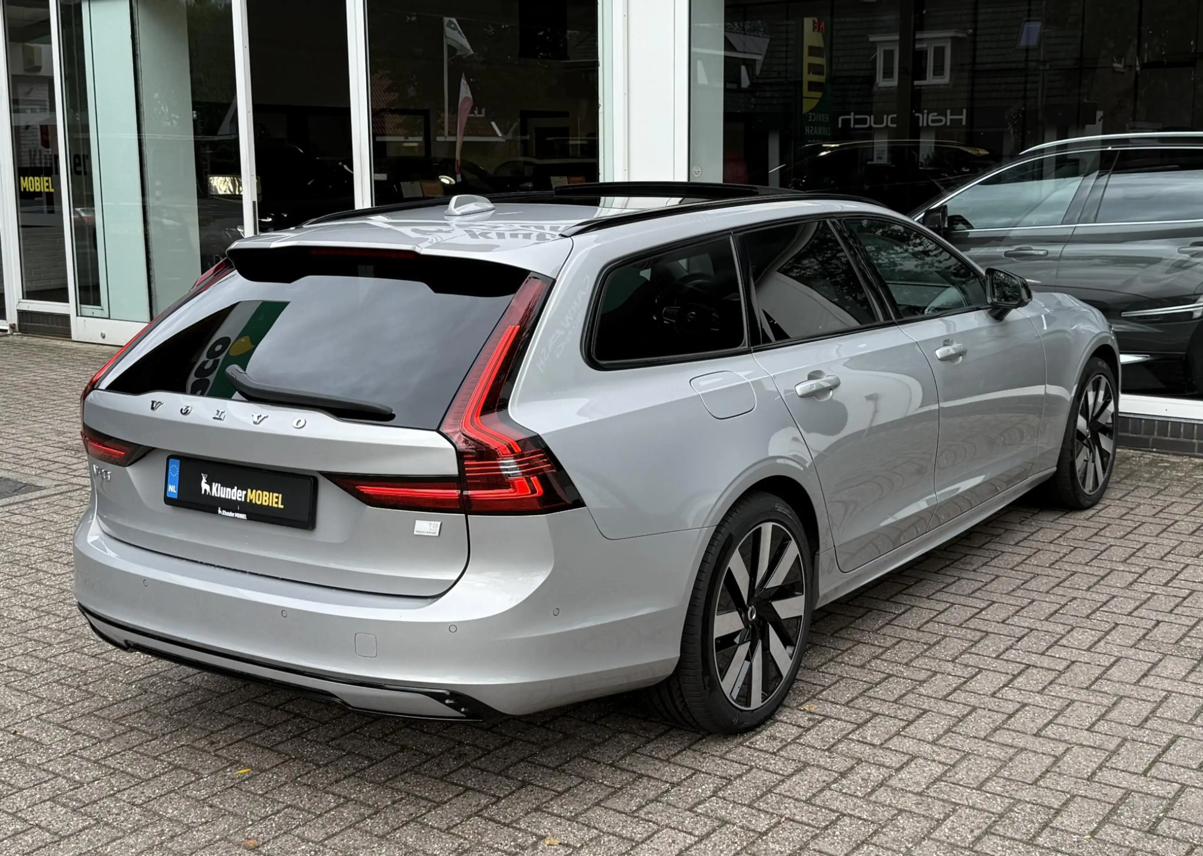 Volvo V90 2.0 T8 Plug-in hybrid AWD Ultimate Dark |HUD|Bower — photo 3