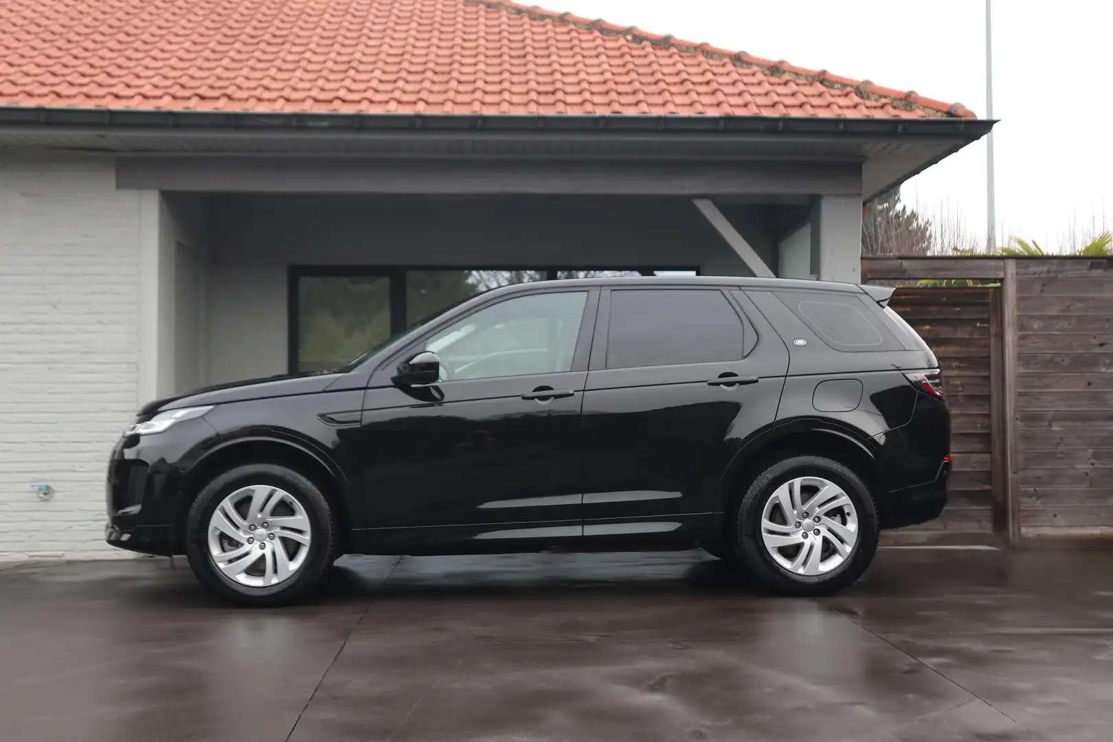 Land Rover Discovery Sport P300e S AWD/facelift /Leder/Panodak/Camera/Trekh Noir - 2