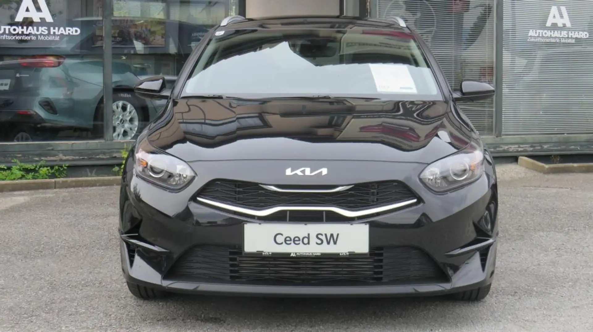 Kia Ceed SW / cee'd SW ceed SW 1,0 T-GDI GPF ISG Titan MT6 Schwarz - 2