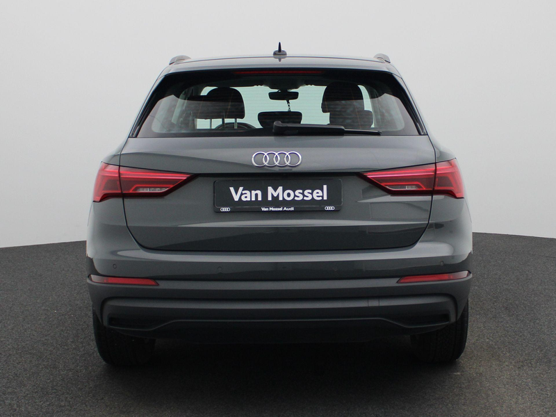 Audi Q3 35 TFSI S tronic Bus. Ed. Attraction — photo 5