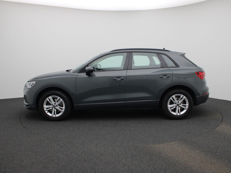 Audi Q3 35 TFSI S tronic Bus. Ed. Attraction — photo 4