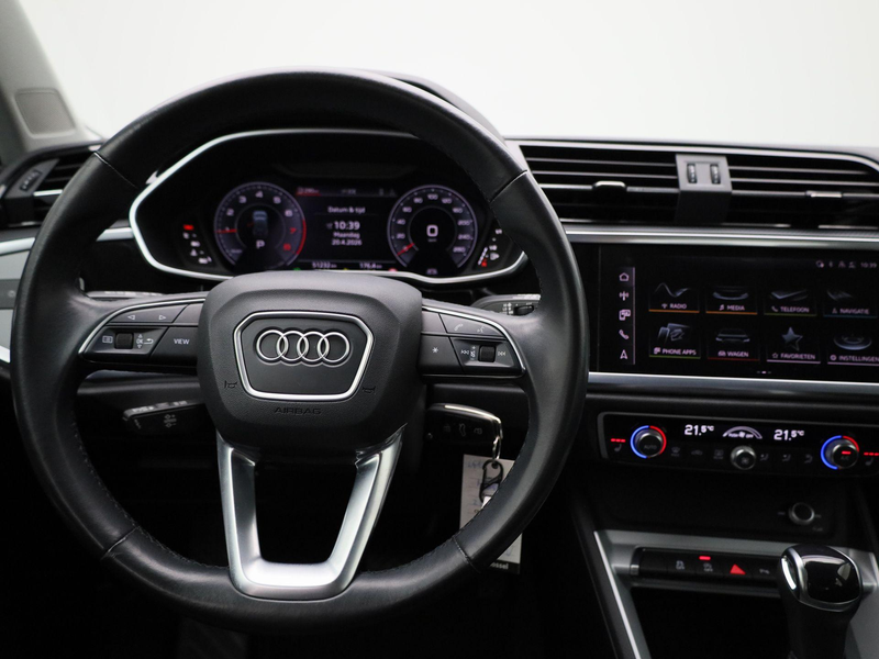 Audi Q3 35 TFSI S tronic Bus. Ed. Attraction — photo 7