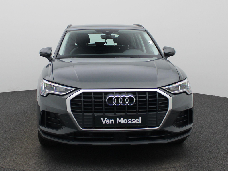 Audi Q3 35 TFSI S tronic Bus. Ed. Attraction — photo 3