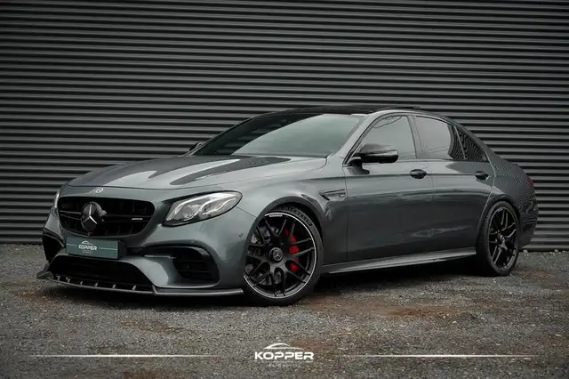 Mercedes-Benz E 63 AMG S 4M / Dak / Kuipstoelen / Stoelverwarming / Memor